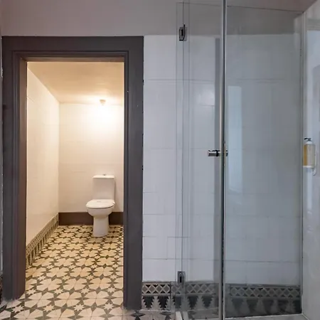 Apartment Feel Antique Poveiros Flats